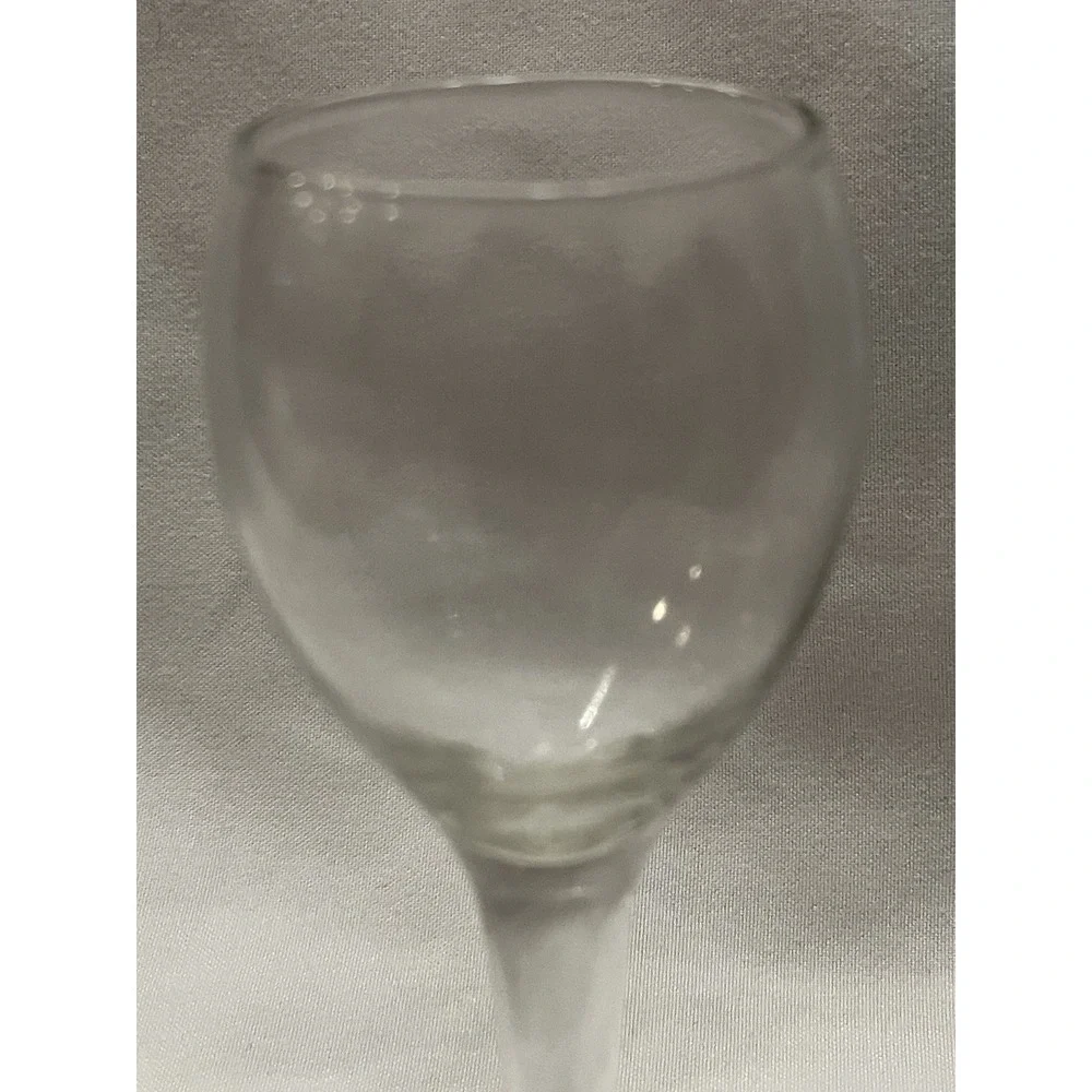 VTG 2 Seamless Elongated Stem Tulip Hand Blown Wine Glasses Cordials Liqueurs